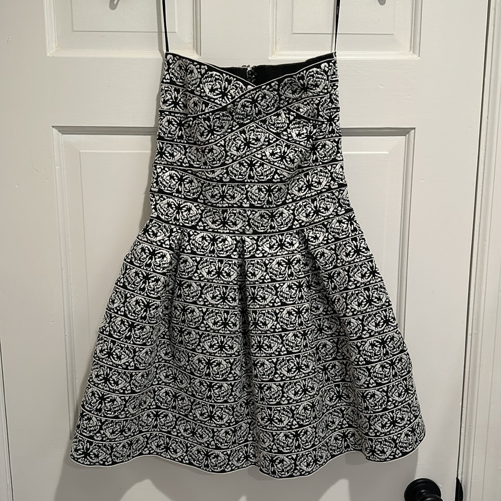 Gracia Mini Structured Dress